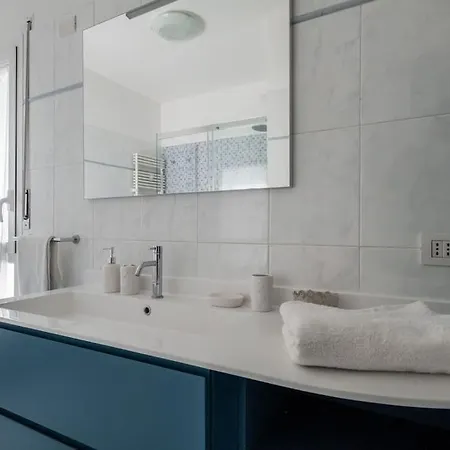 A Casa Di Mo', A Due Passi Dalla Stazione E Fiera Appartement Bologne