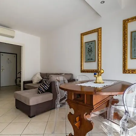 A Casa Di Mo', A Due Passi Dalla Stazione E Fiera