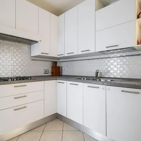 A Casa Di Mo', A Due Passi Dalla Stazione E Fiera *