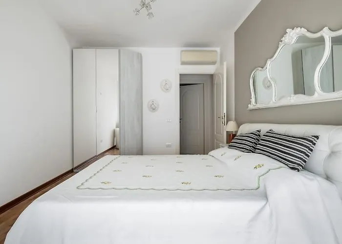 Apartmán A Casa Di Mo', A Due Passi Dalla Stazione E Fiera Boloňa