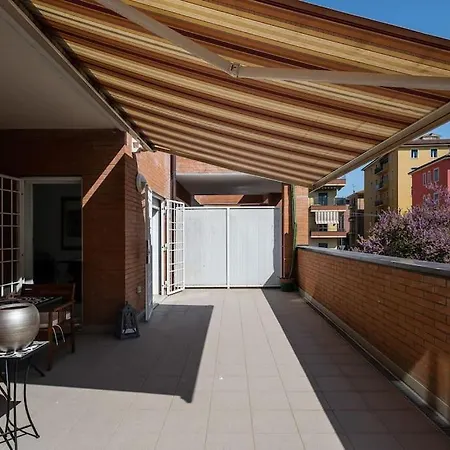 A Casa Di Mo', A Due Passi Dalla Stazione E Fiera Apartament